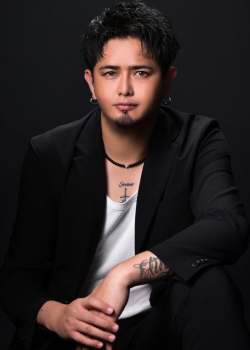 DJ
