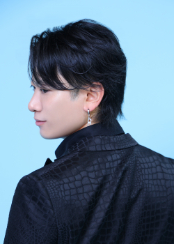 瞬