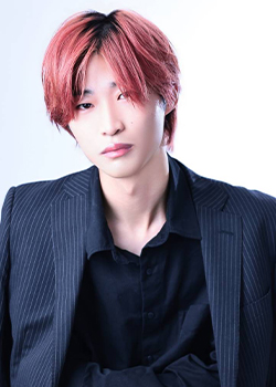 宝 玲王
