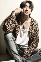 颯水誓也