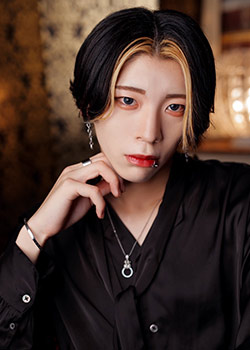 綾斗