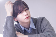 依