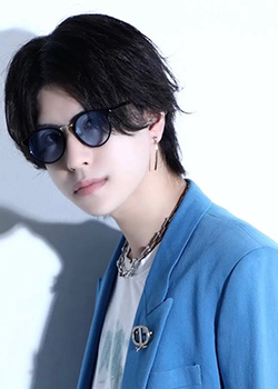 瑛太