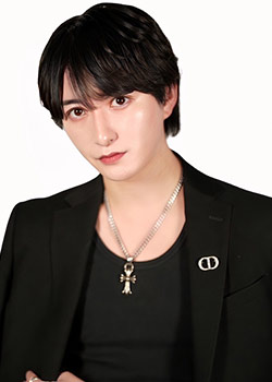 黒咲エイト