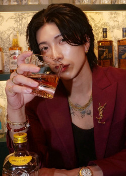 美咲ハナ