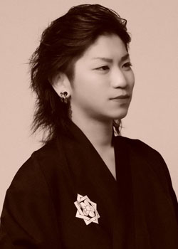 尊師 白