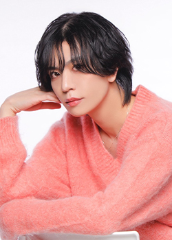漆谷逢希
