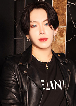 李雄
