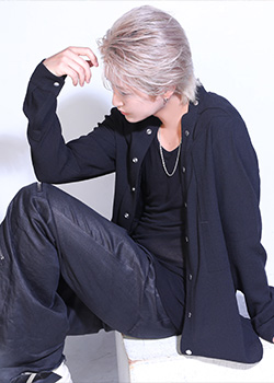 湊介