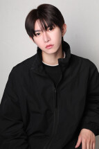 成瀬遥歩