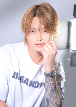 髙久真斗