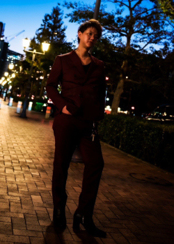 山田太郎