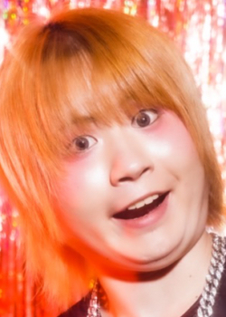 凛