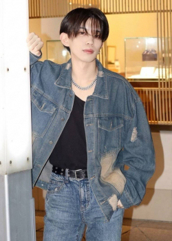 LEO