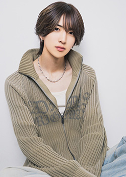 AOYAMA GAKU