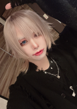 うに