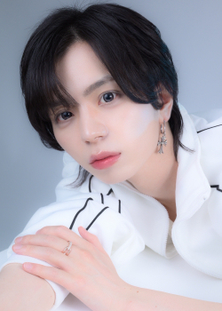 皆城総士