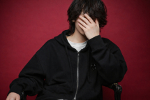 月