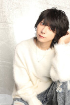 愁也