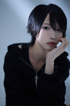白雪唯姫