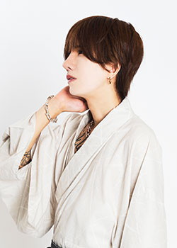 山田おとや
