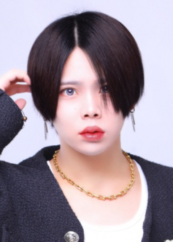 怜馬