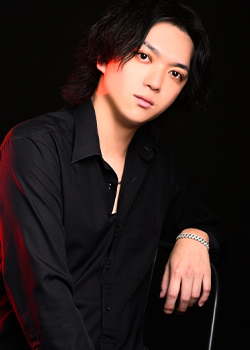 朝比奈 雄介