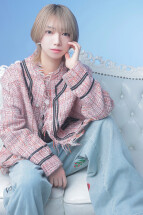 来栖ひな