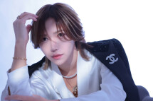 輝美玲人
