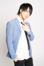 皇杞優衣