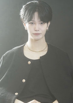 茉月堅斗