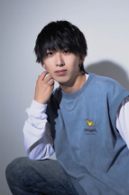 翼