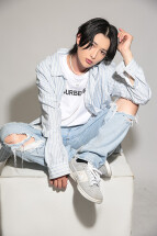 新一