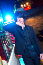 立華龍二