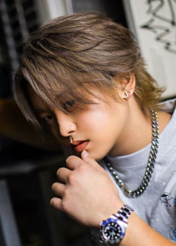 山吹 馨