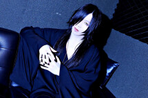 YOSHIKI