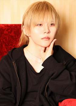 紫乃