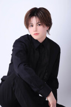 愛希