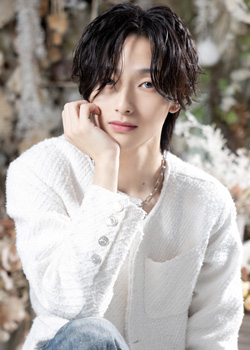 李