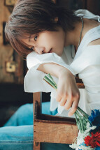 秋月まこと