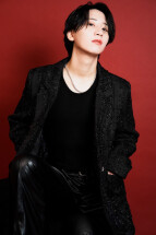 亮介