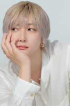 成渼 遊