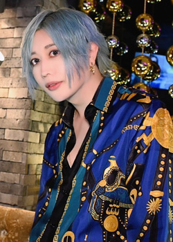 社 美緒