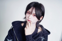 月