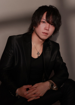 黒咲雷斗