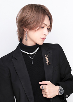 亀梨春馬