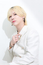 麗音
